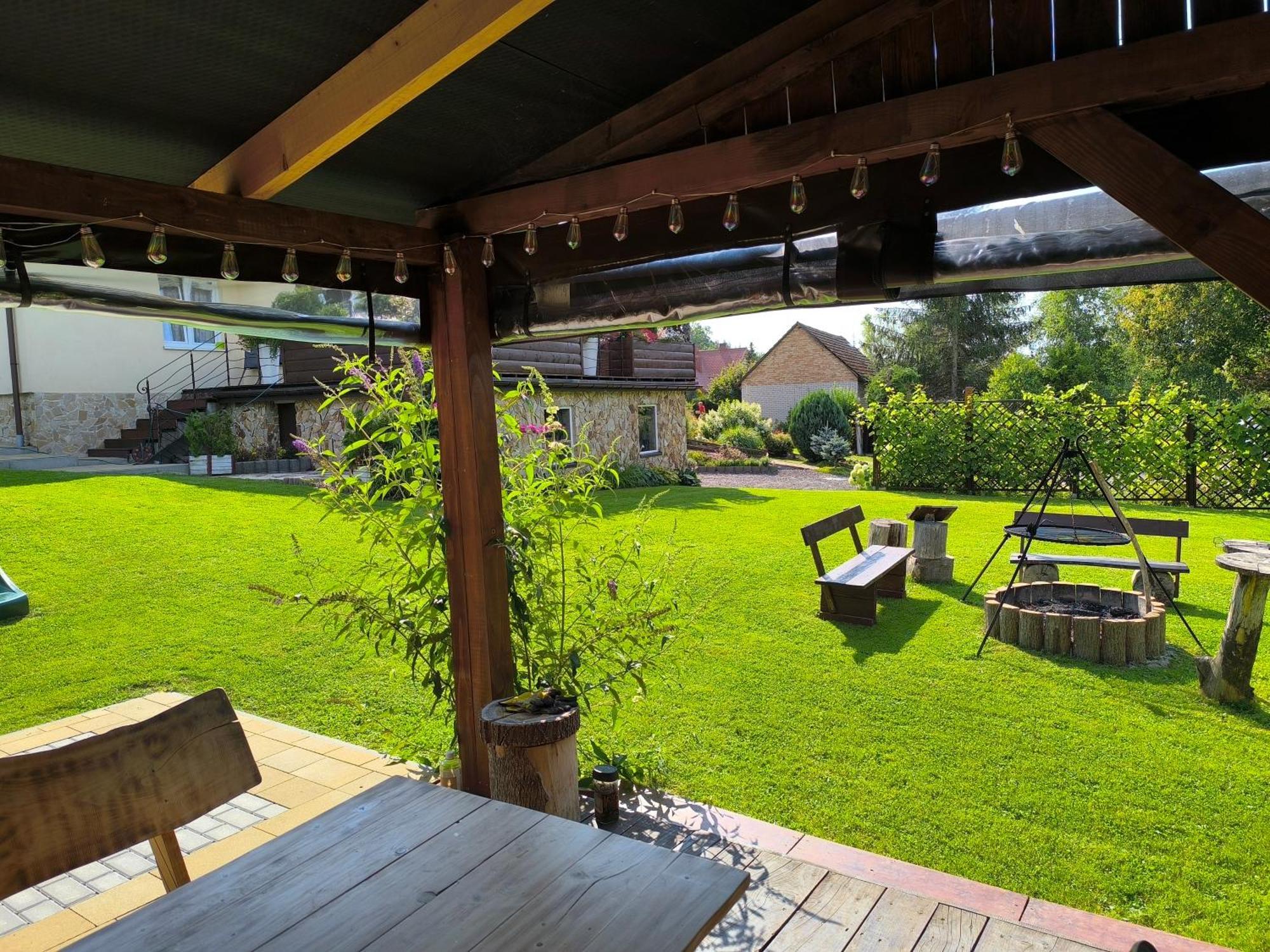 Villa Dom Kowala Jankowce Exterior foto